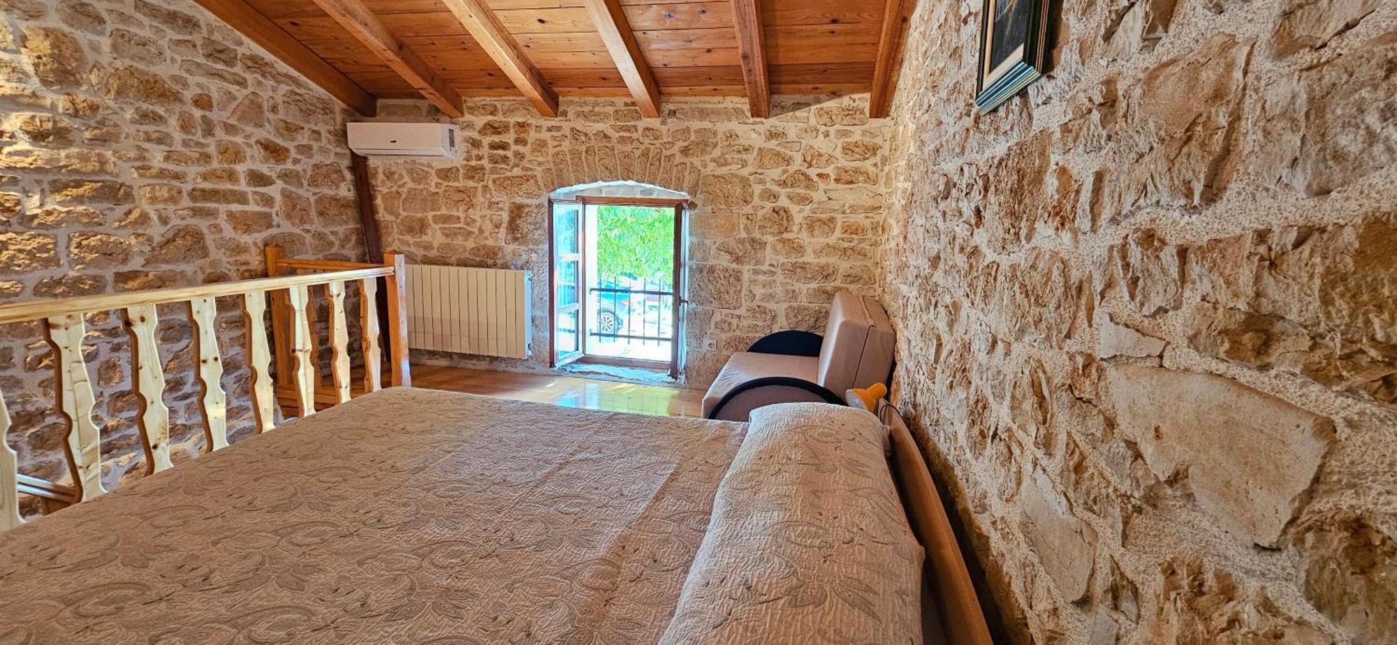Apartments Vesna With Pool - New! Sveti Lovrec Pazenaticki Room photo