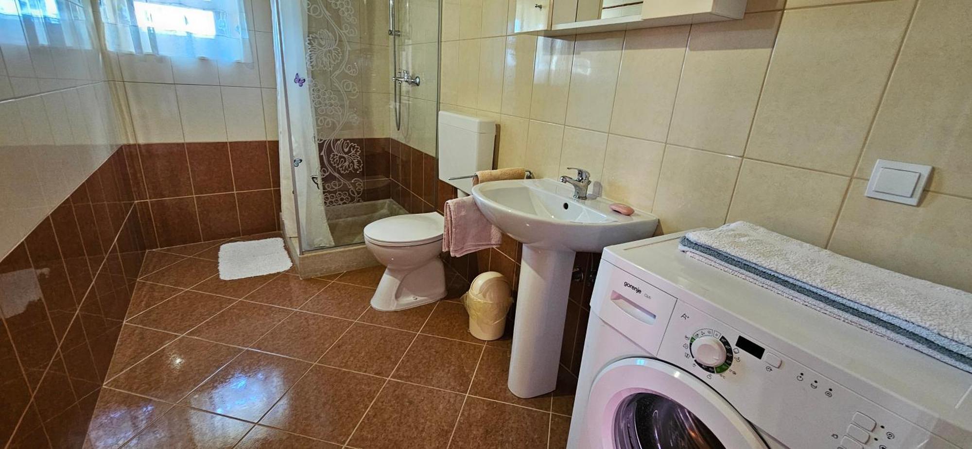 Apartments Vesna With Pool - New! Sveti Lovrec Pazenaticki Room photo